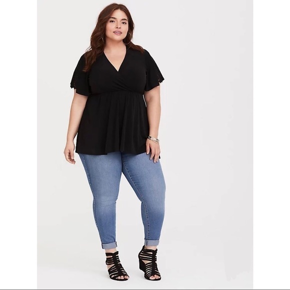 E020 Torrid Lace Sleeve Studio Knit Babydoll Top Black - Picture 6 of 6